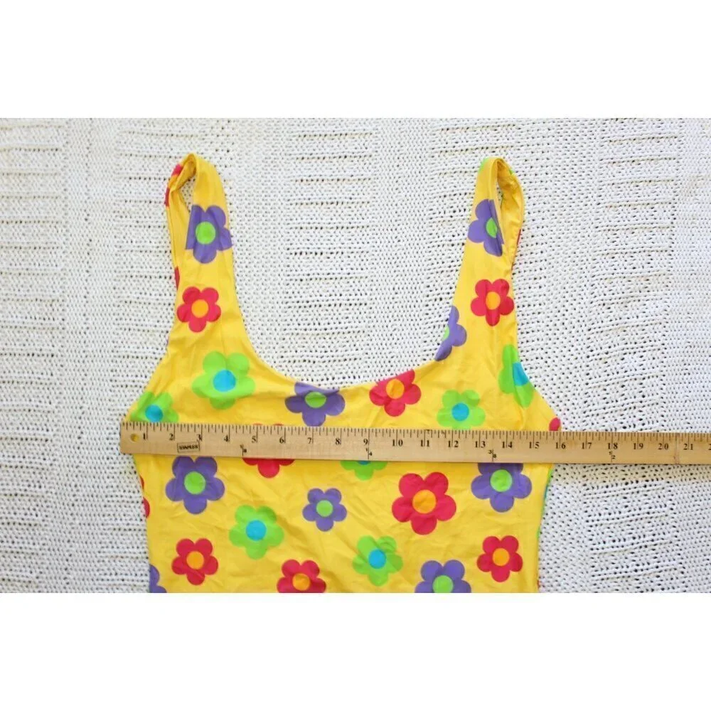 WeWoreWhat Yellow floral print swimsuit One piece open back Summer Size XL?